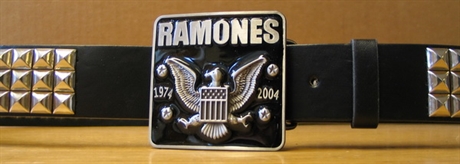 7439_Sp__nne___Ramone_48f4a2d4c4bd1